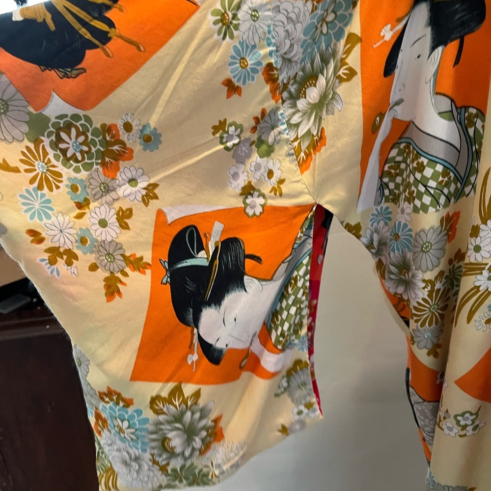 Kimono Robe Floral Geisha Print - Picture 3 of 8